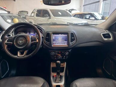 JEEP COMPASS LONGITUDE F 2020 - Ampére Multimarcas - Veículos usados e semi novos à venda em Curitiba/PR