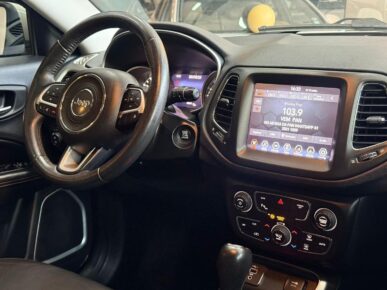 JEEP COMPASS LONGITUDE F 2020 - Ampére Multimarcas - Veículos usados e semi novos à venda em Curitiba/PR