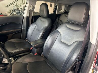 JEEP COMPASS LONGITUDE F 2020 - Ampére Multimarcas - Veículos usados e semi novos à venda em Curitiba/PR