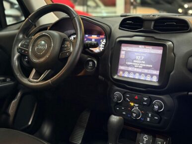 JEEP RENEGADE LIMITED AT 2021 - Ampére Multimarcas - Veículos usados e semi novos à venda em Curitiba/PR