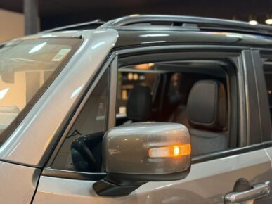 JEEP RENEGADE LIMITED AT 2021 - Ampére Multimarcas - Veículos usados e semi novos à venda em Curitiba/PR