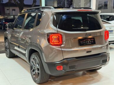 JEEP RENEGADE LIMITED AT 2021 - Ampére Multimarcas - Veículos usados e semi novos à venda em Curitiba/PR