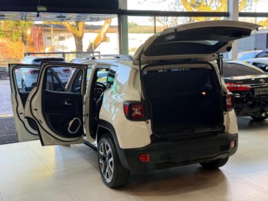JEEP RENEGADE LNGTD AT 2019 - Ampére Multimarcas - Veículos usados e semi novos à venda em Curitiba/PR