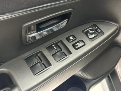 MITSUBISHI ASX 2.0 CVT FLEX 2018 - Ampére Multimarcas - Veículos usados e semi novos à venda em Curitiba/PR