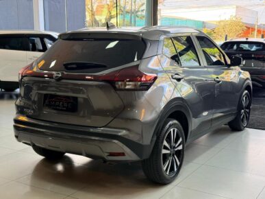 NISSAN KICKS PLAY SENSE 1.6 16V FLEX AUT. 2025 - Ampére Multimarcas - Veículos usados e semi novos à venda em Curitiba/PR