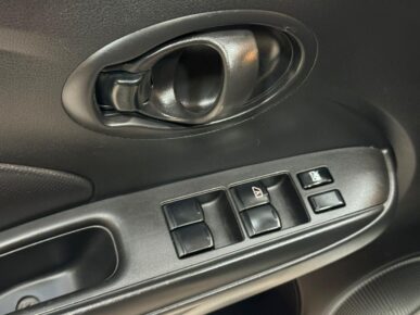 NISSAN VERSA 10 2019 - Ampére Multimarcas - Veículos usados e semi novos à venda em Curitiba/PR