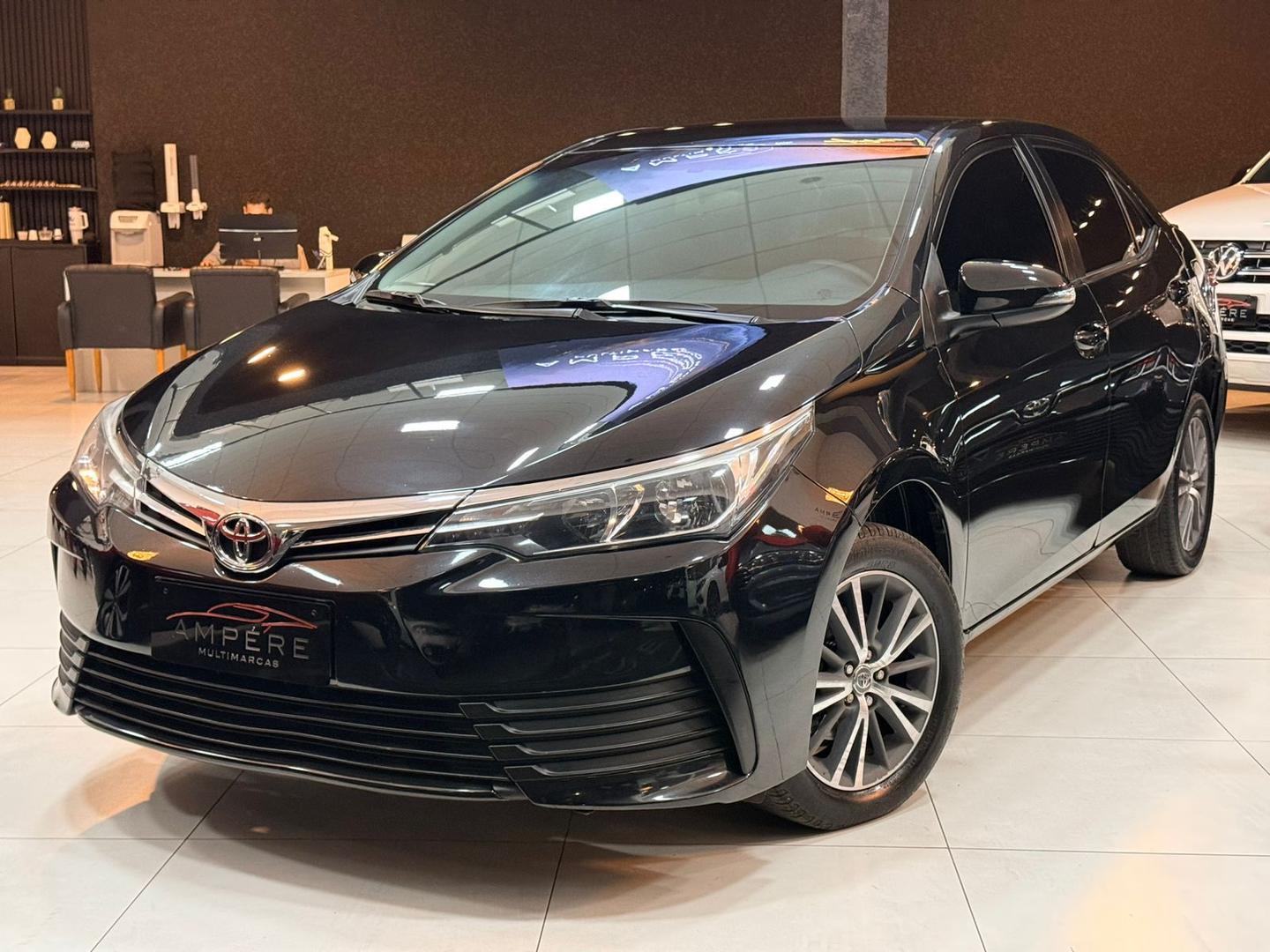 TOYOTA COROLLA GLI18 CVT 2018 - Ampére Multimarcas - Veículos usados e semi novos à venda em Curitiba/PR