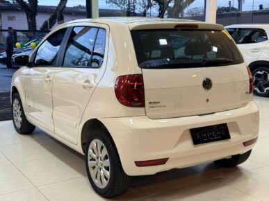 VOLKSWAGEN FOX 1.6 GII 2014 - Ampére Multimarcas - Veículos usados e semi novos à venda em Curitiba/PR