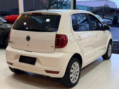 VOLKSWAGEN FOX 1.6 GII 2014 - Ampére Multimarcas - Veículos usados e semi novos à venda em Curitiba/PR
