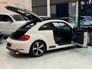 VOLKSWAGEN FUSCA 2.0T 2013 - Ampére Multimarcas - Veículos usados e semi novos à venda em Curitiba/PR