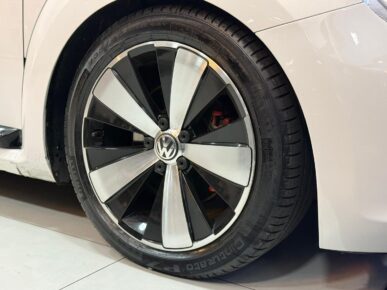 VOLKSWAGEN FUSCA 2.0T 2013 - Ampére Multimarcas - Veículos usados e semi novos à venda em Curitiba/PR