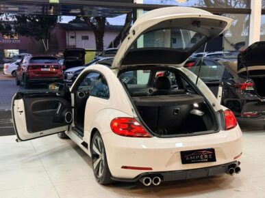 VOLKSWAGEN FUSCA 2.0T 2013 - Ampére Multimarcas - Veículos usados e semi novos à venda em Curitiba/PR