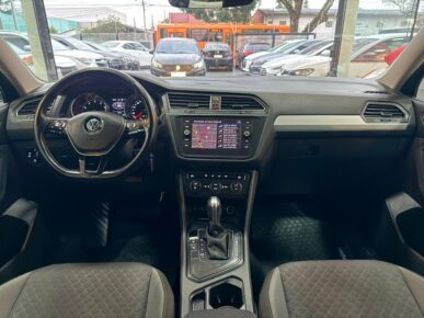VOLKSWAGEN TIGUAN ALLSPACE 2018 - Ampére Multimarcas - Veículos usados e semi novos à venda em Curitiba/PR