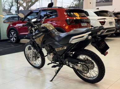YAMAHA CROSSER Z ABS 2023 - Ampére Multimarcas - Veículos usados e semi novos à venda em Curitiba/PR