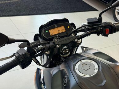 YAMAHA FZ25 FAZER 2024 - Ampére Multimarcas - Veículos usados e semi novos à venda em Curitiba/PR