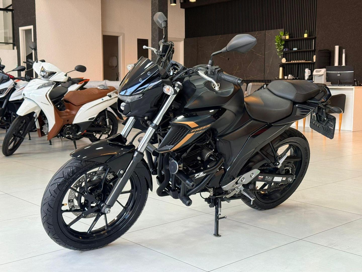 YAMAHA FZ25 FAZER 2024 - Ampére Multimarcas - Veículos usados e semi novos à venda em Curitiba/PR
