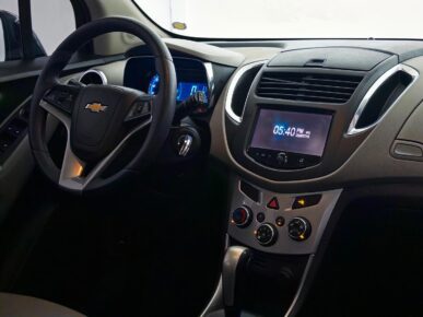 CHEVROLET CHEV TRACKER LTZ AT 2015 - Ampére Multimarcas - Veículos usados e semi novos à venda em Curitiba/PR