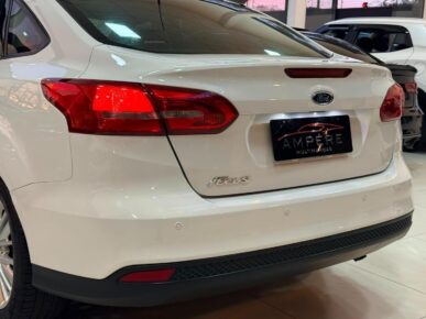 FORD FOCUS SE AT 2.0SC 2018 - Ampére Multimarcas - Veículos usados e semi novos à venda em Curitiba/PR