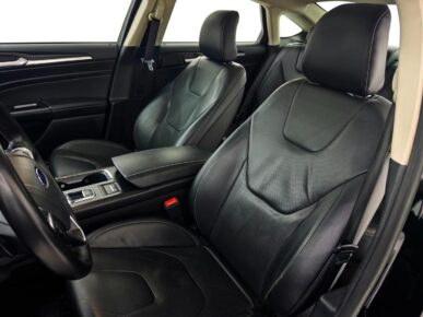 FORD FUSION TITGTDIAWD 2017 - Ampére Multimarcas - Veículos usados e semi novos à venda em Curitiba/PR