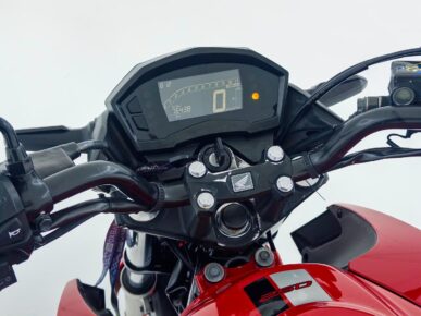 HONDA CB250F TWISTER ABS 2021 - Ampére Multimarcas - Veículos usados e semi novos à venda em Curitiba/PR