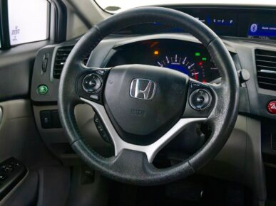 HONDA CIVIC LXR 2016 - Ampére Multimarcas - Veículos usados e semi novos à venda em Curitiba/PR