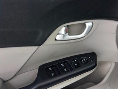 HONDA CIVIC LXR 2016 - Ampére Multimarcas - Veículos usados e semi novos à venda em Curitiba/PR
