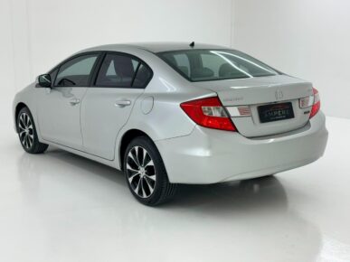 HONDA CIVIC LXR 2016 - Ampére Multimarcas - Veículos usados e semi novos à venda em Curitiba/PR