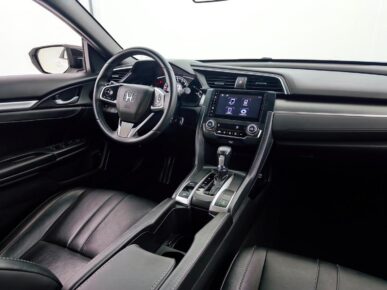HONDA CIVIC SPORT CVT 2019 - Ampére Multimarcas - Veículos usados e semi novos à venda em Curitiba/PR