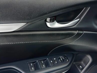 HONDA CIVIC SPORT CVT 2019 - Ampére Multimarcas - Veículos usados e semi novos à venda em Curitiba/PR