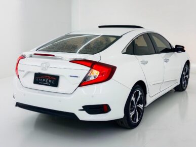 HONDA CIVIC TOURING CVT 2017 - Ampére Multimarcas - Veículos usados e semi novos à venda em Curitiba/PR