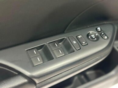 HONDA CIVIC TOURING CVT 2018 - Ampére Multimarcas - Veículos usados e semi novos à venda em Curitiba/PR