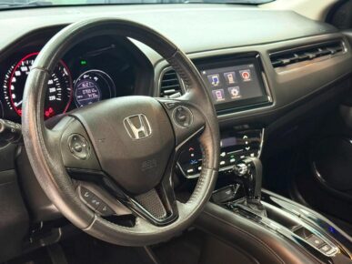 HONDA HR-V TOURING 2021 - Ampére Multimarcas - Veículos usados e semi novos à venda em Curitiba/PR