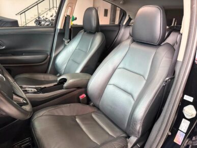 HONDA HR-V TOURING 2021 - Ampére Multimarcas - Veículos usados e semi novos à venda em Curitiba/PR