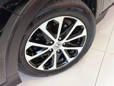 HONDA HR-V TOURING 2021 - Ampére Multimarcas - Veículos usados e semi novos à venda em Curitiba/PR