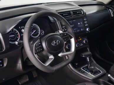 HYUNDAI CRETA1TA COMFORT 2025 - Ampére Multimarcas - Veículos usados e semi novos à venda em Curitiba/PR