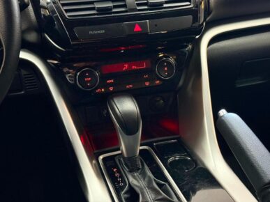 MITSUBISHI ECLIPSE CR GLS 2025 - Ampére Multimarcas - Veículos usados e semi novos à venda em Curitiba/PR