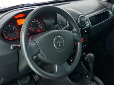 RENAULT SANDERO SW1616VA 2013 - Ampére Multimarcas - Veículos usados e semi novos à venda em Curitiba/PR