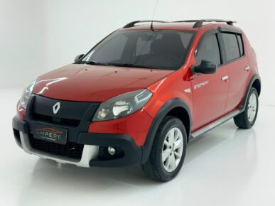 RENAULT SANDERO SW1616VA 2013 - Ampére Multimarcas - Veículos usados e semi novos à venda em Curitiba/PR