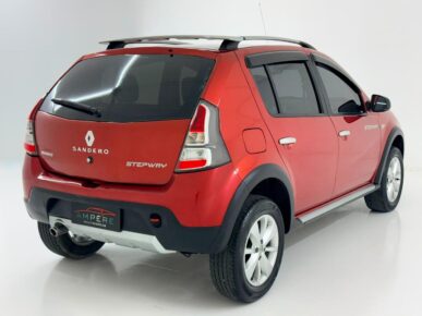 RENAULT SANDERO SW1616VA 2013 - Ampére Multimarcas - Veículos usados e semi novos à venda em Curitiba/PR