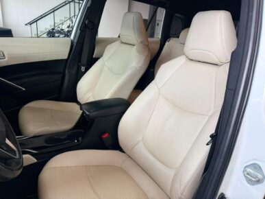 TOYOTA COROLLA APREMIUMH 2022 - Ampére Multimarcas - Veículos usados e semi novos à venda em Curitiba/PR