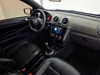 VOLKSWAGEN NOVA SAVEIRO CE CROSS 2014 - Ampére Multimarcas - Veículos usados e semi novos à venda em Curitiba/PR