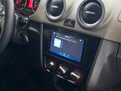 VOLKSWAGEN NOVA SAVEIRO CE CROSS 2014 - Ampére Multimarcas - Veículos usados e semi novos à venda em Curitiba/PR
