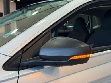 VOLKSWAGEN POLO TRACK MA 2025 - Ampére Multimarcas - Veículos usados e semi novos à venda em Curitiba/PR