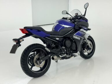 YAMAHA XJ6 F 2013 - Ampére Multimarcas - Veículos usados e semi novos à venda em Curitiba/PR