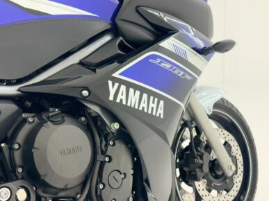 YAMAHA XJ6 F 2013 - Ampére Multimarcas - Veículos usados e semi novos à venda em Curitiba/PR