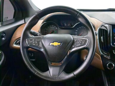 CHEVROLET CRUZE PRE2 NB AT 2022 - Ampére Multimarcas - Veículos usados e semi novos à venda em Curitiba/PR
