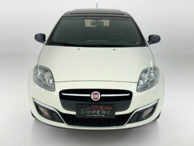 FIAT BRAVO SPORTING 1.8 2016 - Ampére Multimarcas - Veículos usados e semi novos à venda em Curitiba/PR
