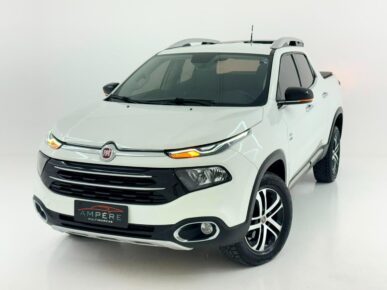 FIAT TORO VOLCANO AT D4 2017 - Ampére Multimarcas - Veículos usados e semi novos à venda em Curitiba/PR