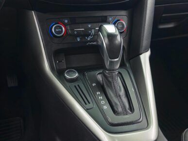 FORD FOCUS SE AT 2.0SC 2017 - Ampére Multimarcas - Veículos usados e semi novos à venda em Curitiba/PR