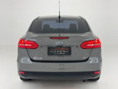 FORD FOCUS SE AT 2.0SC 2017 - Ampére Multimarcas - Veículos usados e semi novos à venda em Curitiba/PR